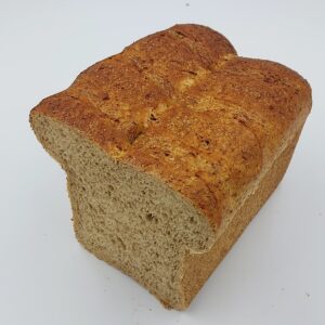 Bruin Tarwe knipbrood (half)