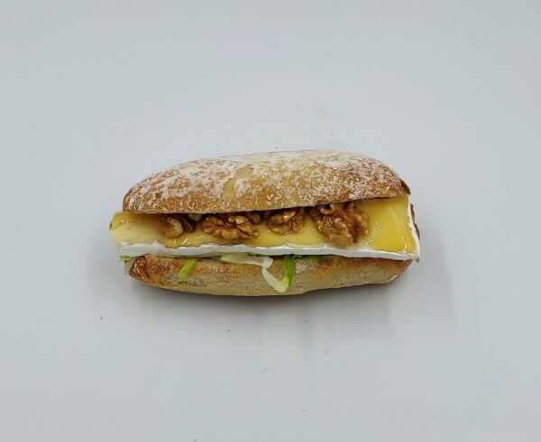 Broodje Brie groot (Baquette)