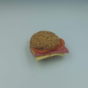 Broodje Kaas/Salami/Tomaat klein (Elfzadenbol)